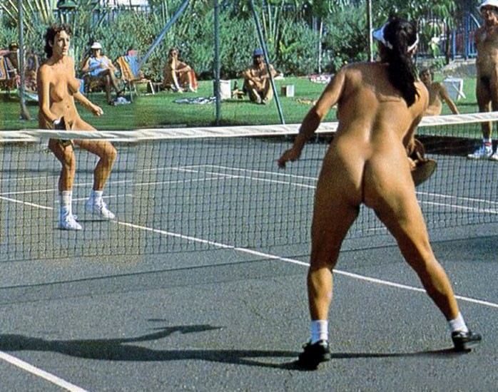 Retro Nudists: Mid-Century Camp Life - photograph 79