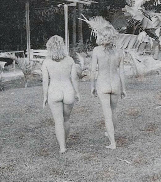 Retro Nudists: Mid-Century Camp Life - photograph 114